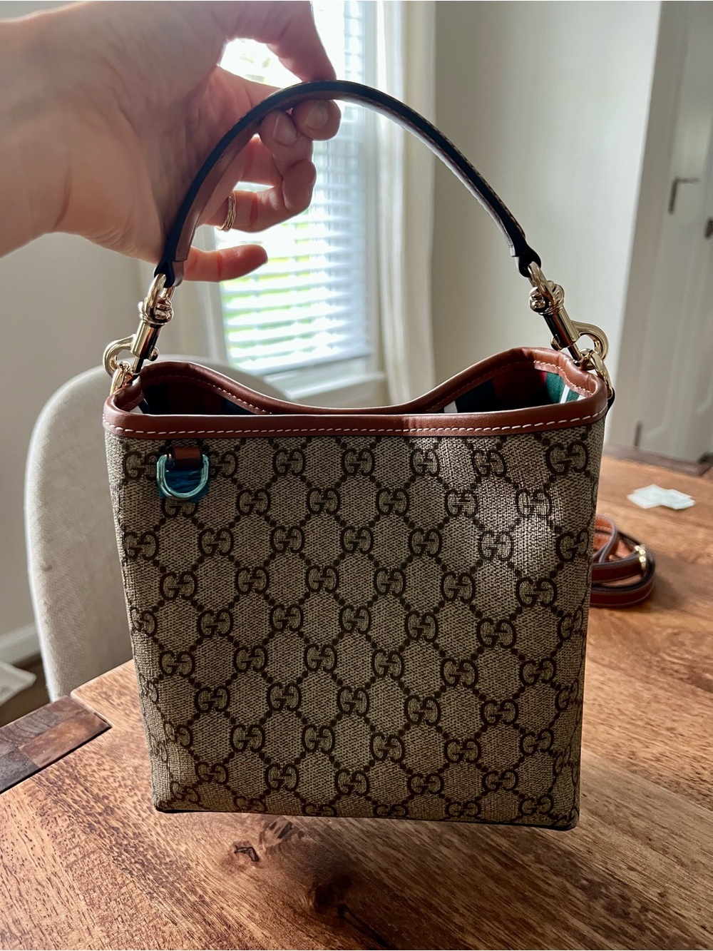 Gucci Logo Small Bucket Bag
